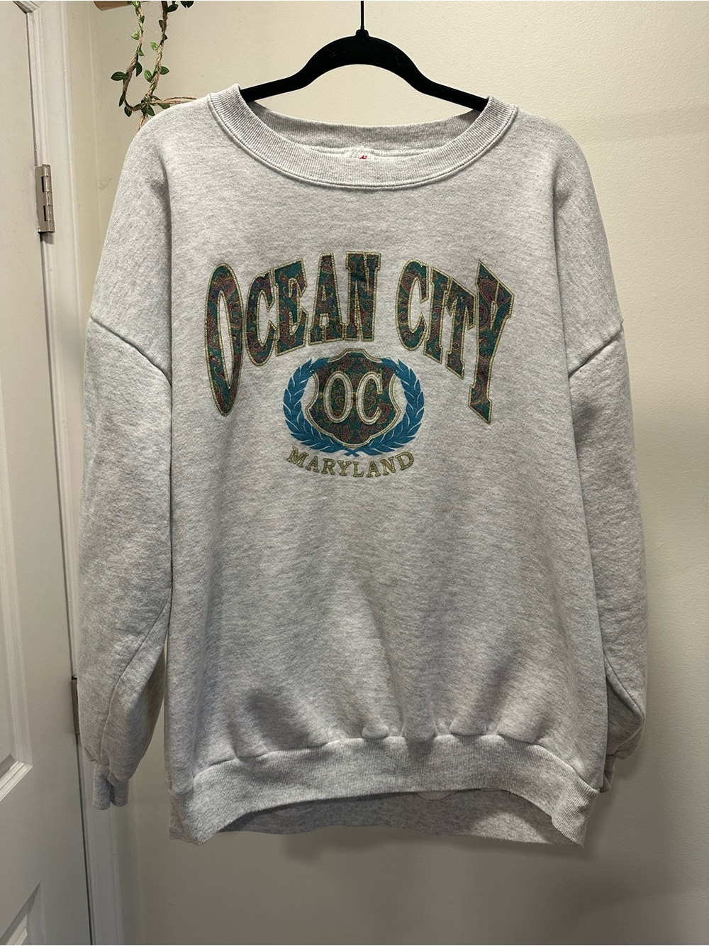 Unisex 2X | Vintage 90s Jerzees Ocean City Maryla Sweatshirt Made in USA Paisley